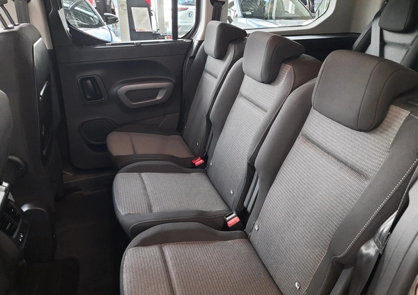 Toyota Proace City Verso cena 204600 przebieg: 6, rok produkcji 2024 z Żnin małe 121
